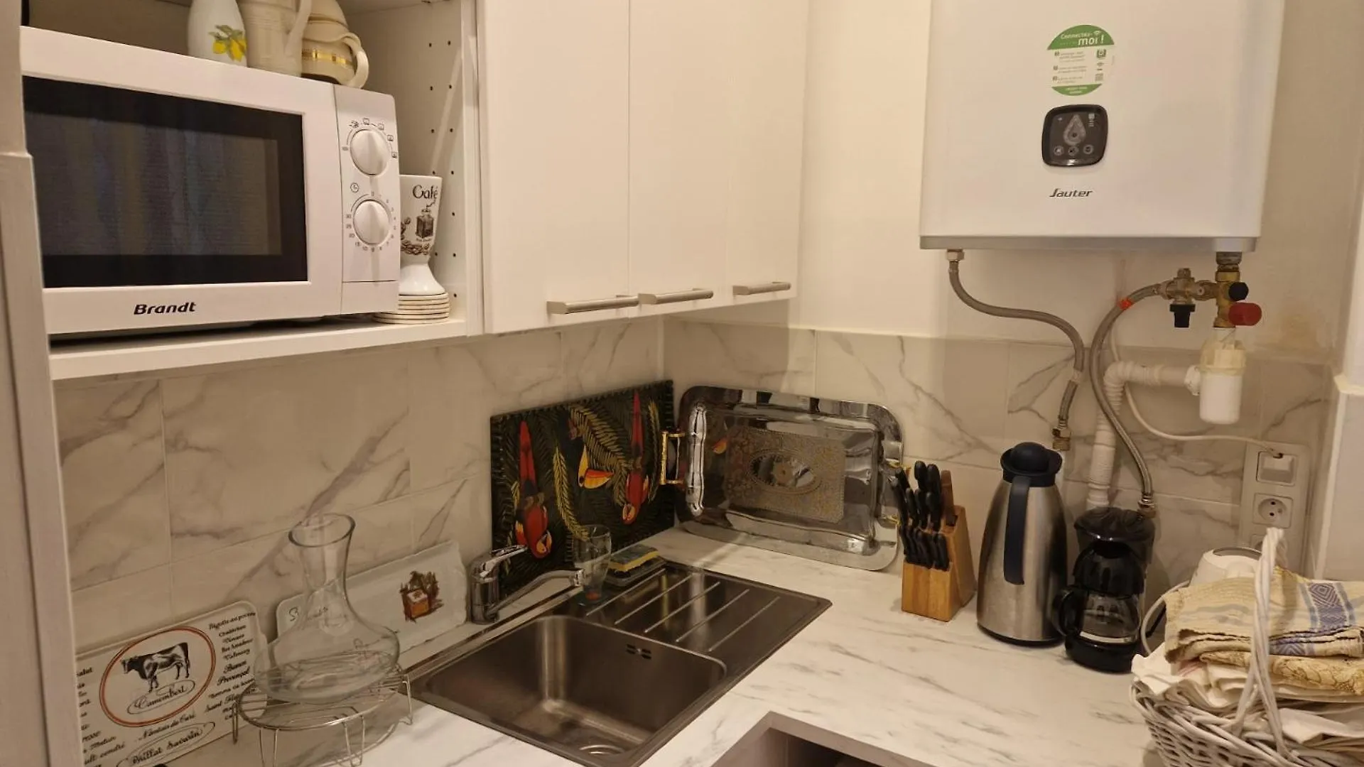 Appartamento Appartement 2 Pieces A Auteuil Parigi
